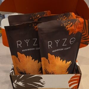 RYZE Mushroom Coffee - Orange & Brown Packets